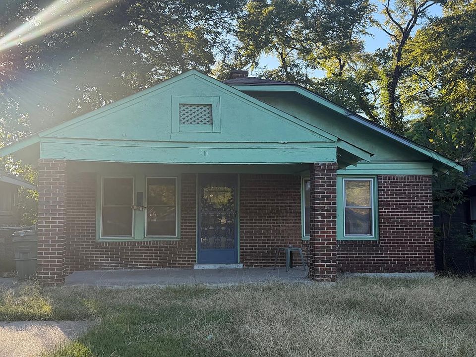 1st image of 511 Marianna St
