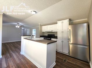 1134 Emanuel St, Kannapolis, NC 28081
