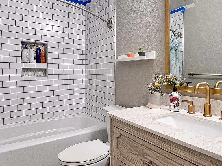 1908 San Antonio St #202 — Photo 4