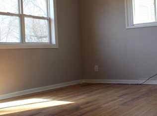 2990 8th St #A, Marion, IA 52302