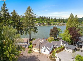 16723 Maple Cir, Lake Oswego, OR 97034