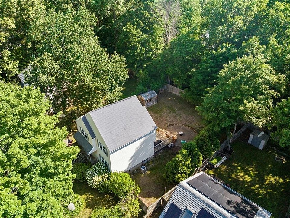 1st image of 22 Canterbury St