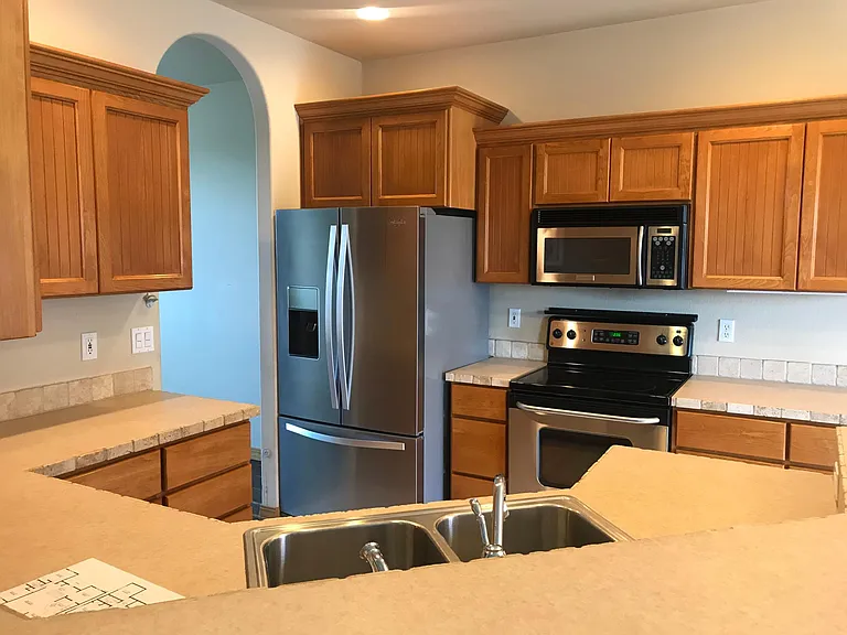 3219 W Canyon Lakes Dr — Photo 5
