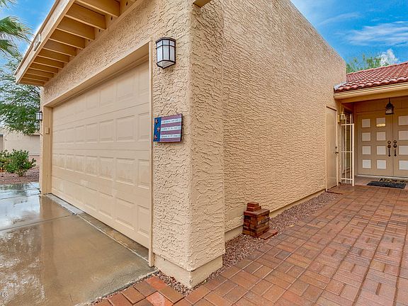 5th image of 26420 S Lakewood Dr