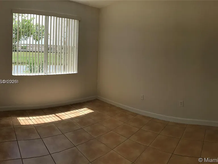 17720 NW 73rd Ave #105 — Photo 27