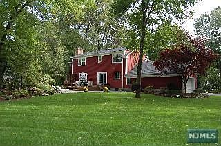 2nd image of 4 Michele Ct