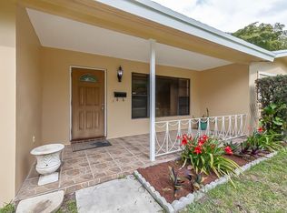 890 NW 65th Ave, Plantation, FL 33317