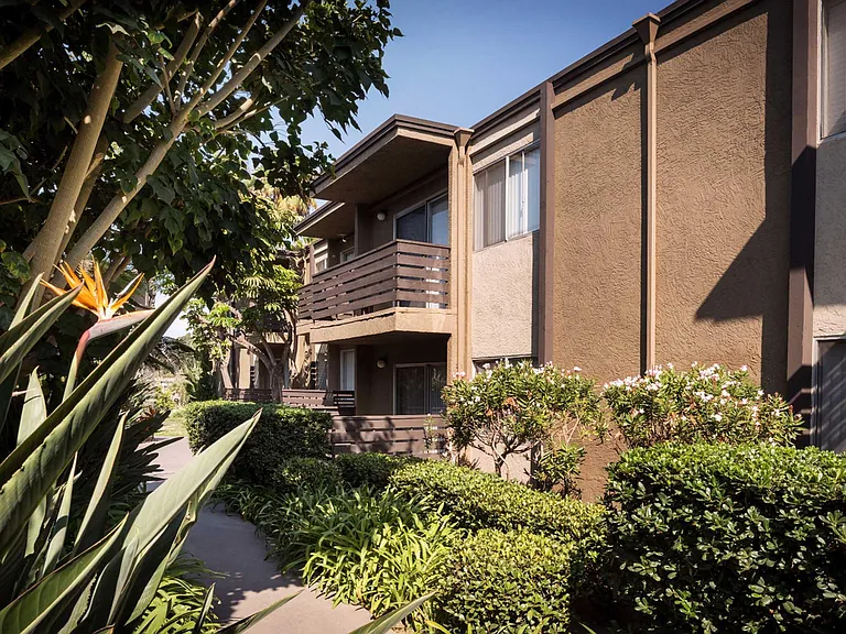 Elan Avante Apartments — Photo 8