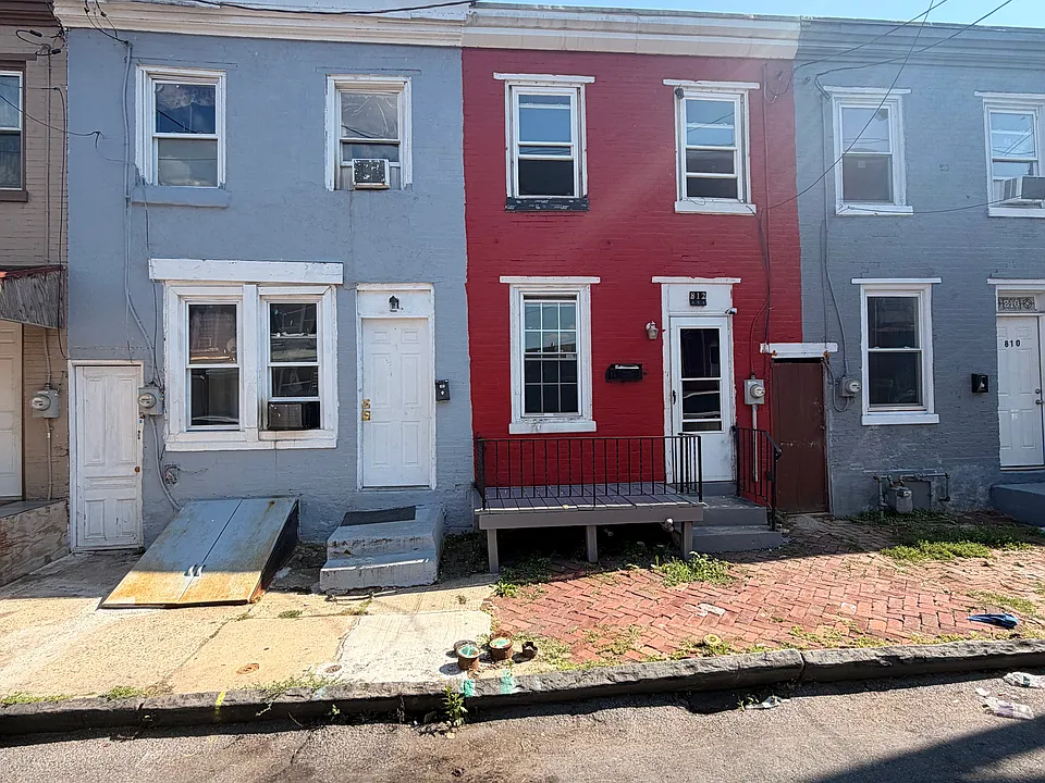 812 Muhlenberg St