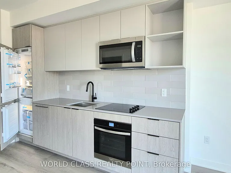 1185 Dupont St #1604 — Photo 3