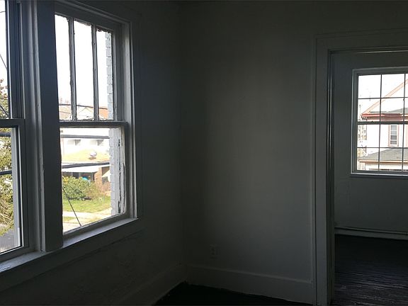 5th image of 1248 Pennsylvania Ave APT 2