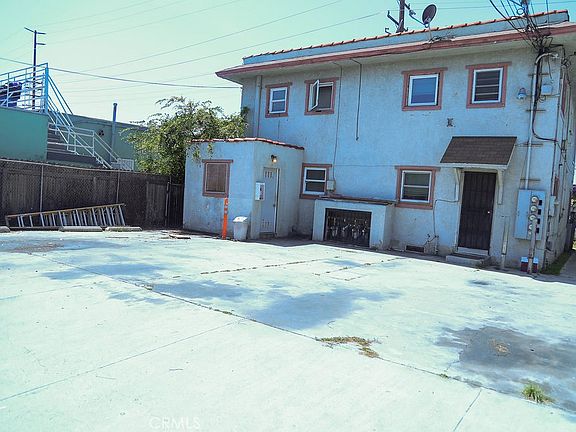 5th image of 1454 Magnolia Ave