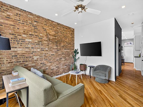 4th image of 2100 N Damen Ave #3F