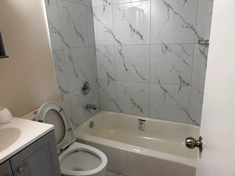 7314 N Harlem Ave #2R — Photo 5