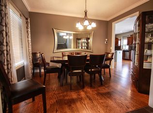 16571 Birch Ave, Omaha, NE 68136
