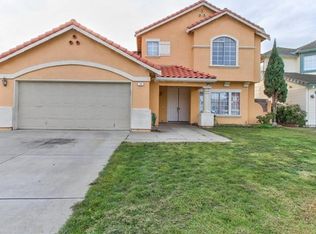 19 Downing Cir, Salinas, CA 93906