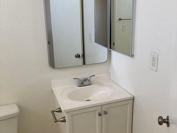 5th image of 3341 E Wilton St APT F