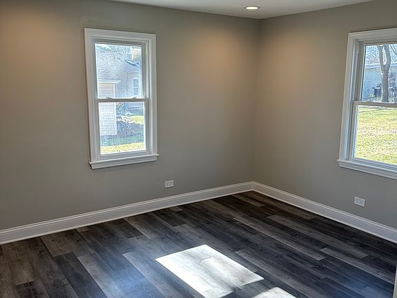 4th image of 2047 N 73rd Ave Unit G