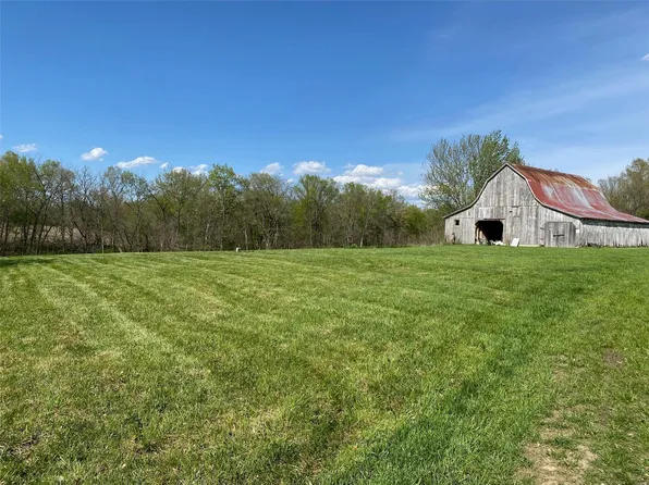 25239 Highway M, Middletown, MO 63359