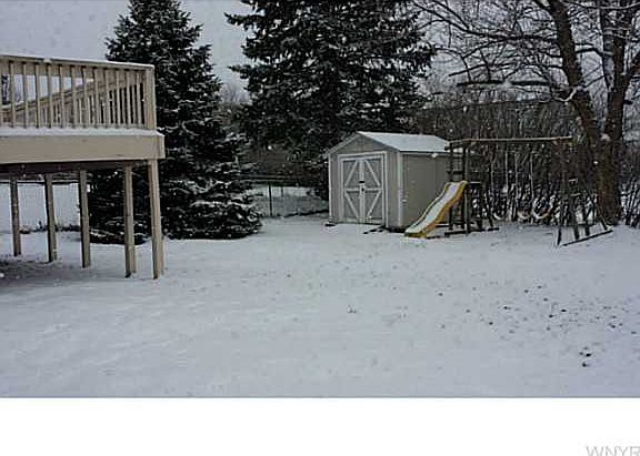 2nd image of 6824 Nettle Creek Dr