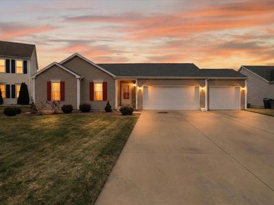 516 Loveland Pass Ct, Osceola, IN, 46561