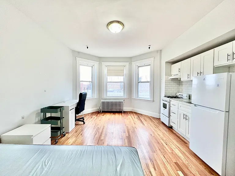 1330 Commonwealth Ave #26 — Photo 13
