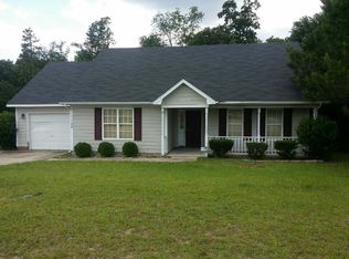 128 Raymond St, Raeford, NC 28376