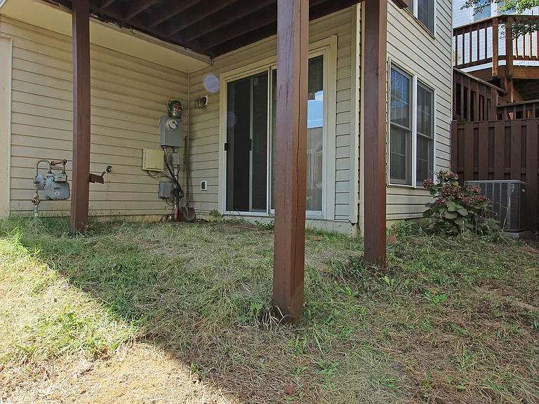 11799 Valley Ridge Cir — Photo 37