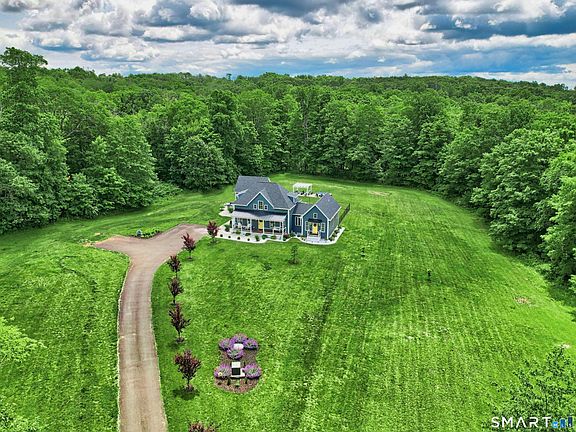 5th image of 217 Hinman Road