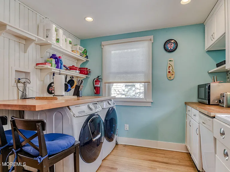 127 Lawrence Ave — Photo 8