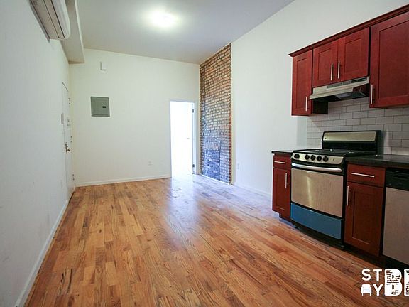 2nd image of 368 Hancock St APT 2B