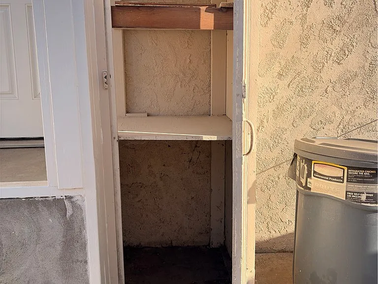 1222 S Gladys Ave #A — Photo 30