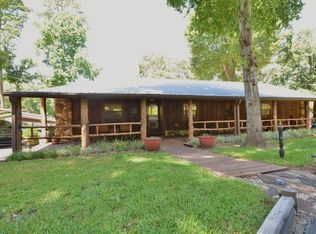 2092 An County Road 385, Palestine, TX 75801