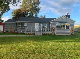 1708 W Oakwood Rd, Oak Creek, WI 53154