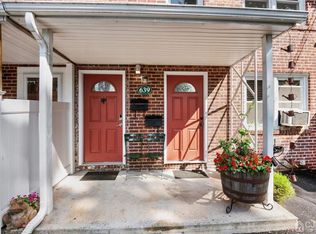 639 Cora Pl, Rahway, NJ 07065