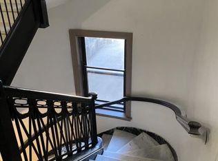 420 W Wrightwood Ave #222, Chicago, IL 60614