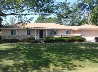 4149 Smoke Tree Way, Waterford, MI