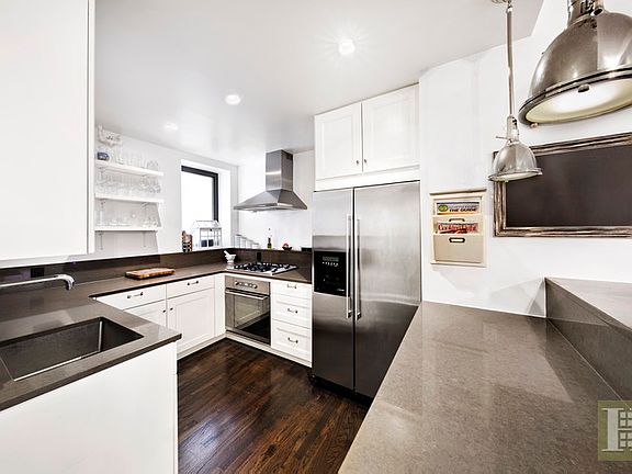 2nd image of 18 W 70th St APT 2C