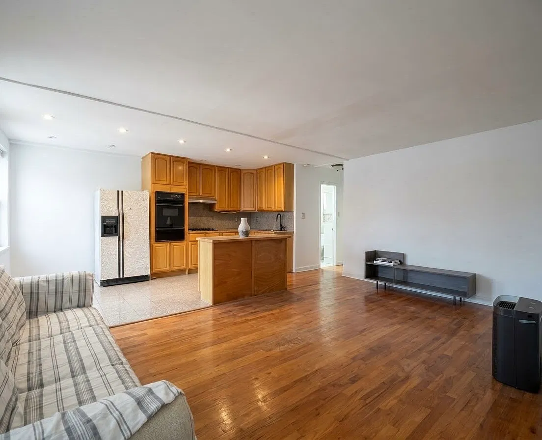 2 bed, 1200 sqft, $2,500 — Photo 1