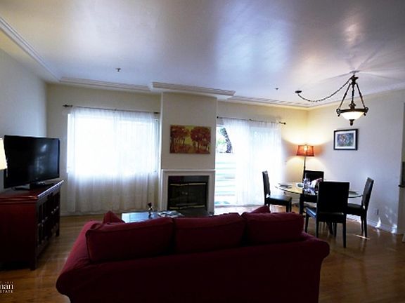 3rd image of 1315 S Saltair Ave APT 102
