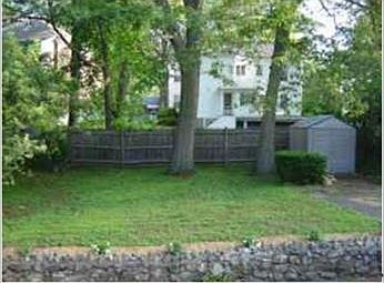 2nd image of 50-52 Westchester Rd #2