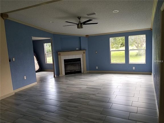 5th image of 721 SE 21st Ave
