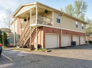 3008 Treeview Ct, Louisville, KY 40214