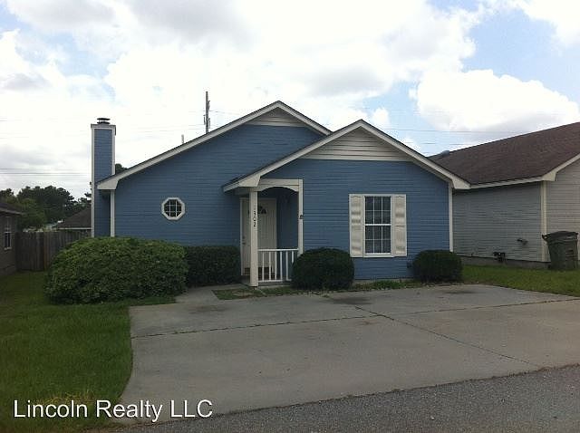 1st image of 1302 Old Mill Pl