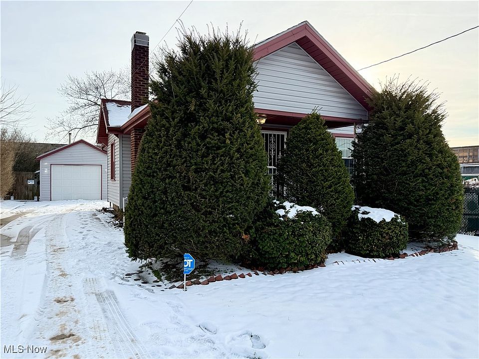 1st image of 3671 Oakwood Ave