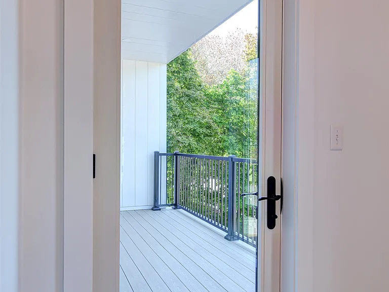 2059 Lafayette Rd #201 — Photo 10