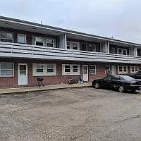 529 N Walnut Ave #4
