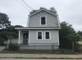 64 Burnside Ave, Riverside, RI 02915