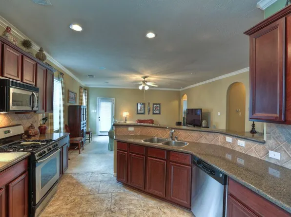 20507 Bonds Creek Ln, Spring, TX 77388