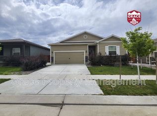 8883 Ventura Ct, Commerce City, CO 80022